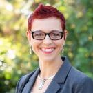 Photo of Lisa Laughter
